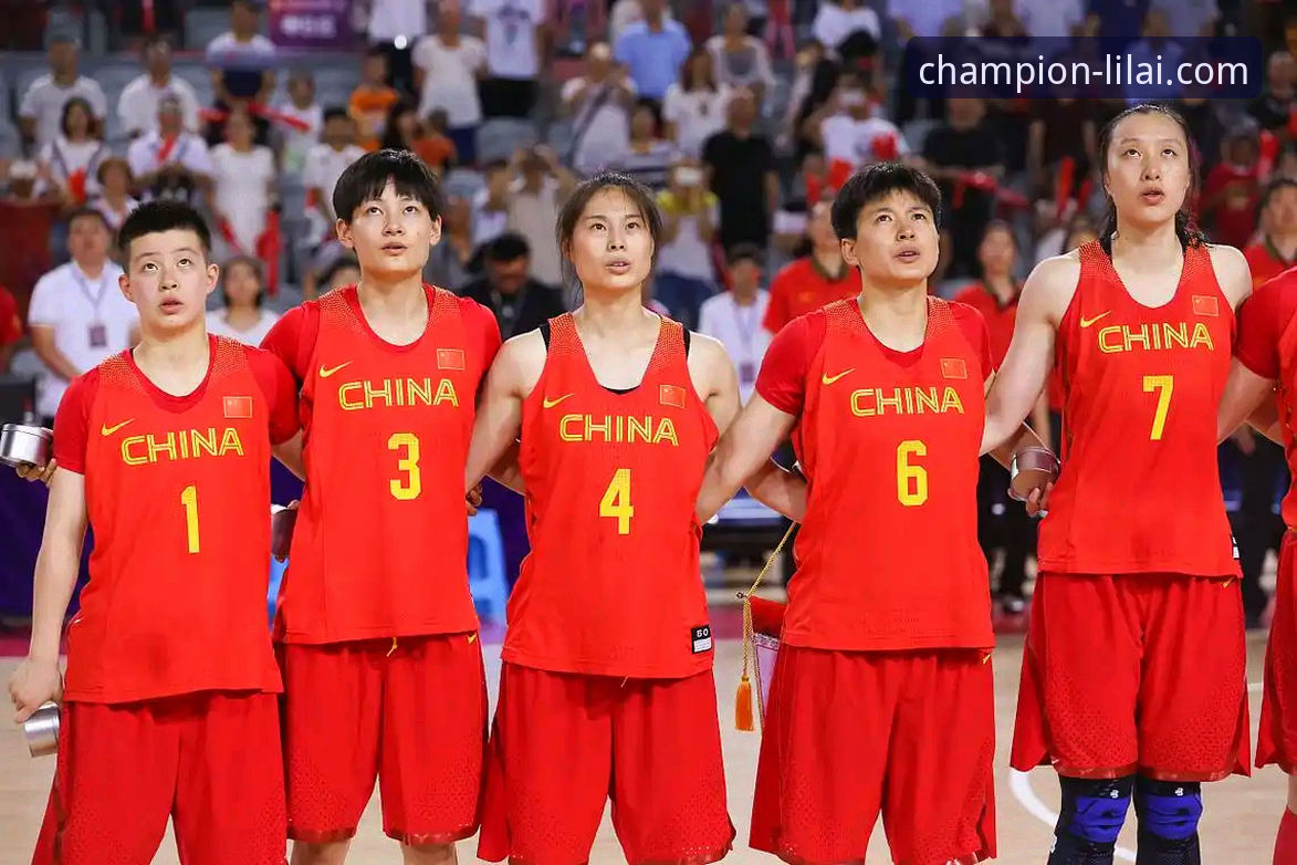 中国女篮资格赛关键一胜深度解析：战术调整与球星闪光背后的冠军逻辑